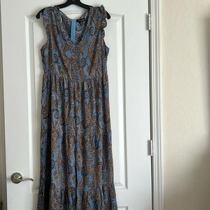 QED London tiered midi dress